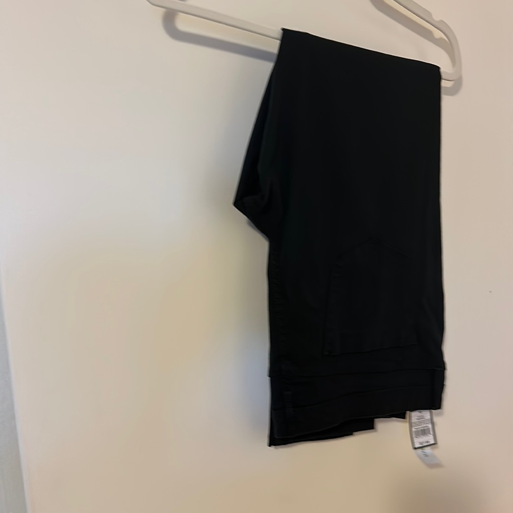 Black jegging size 16 new mid rise 30 in inseam